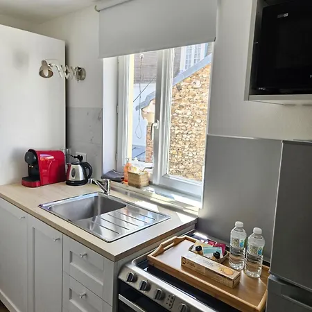 Duplex Au Coeur De Proche Gare Et Giverny Lägenhet