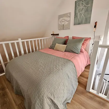 Duplex Au Coeur De Proche Gare Et Giverny Apartament